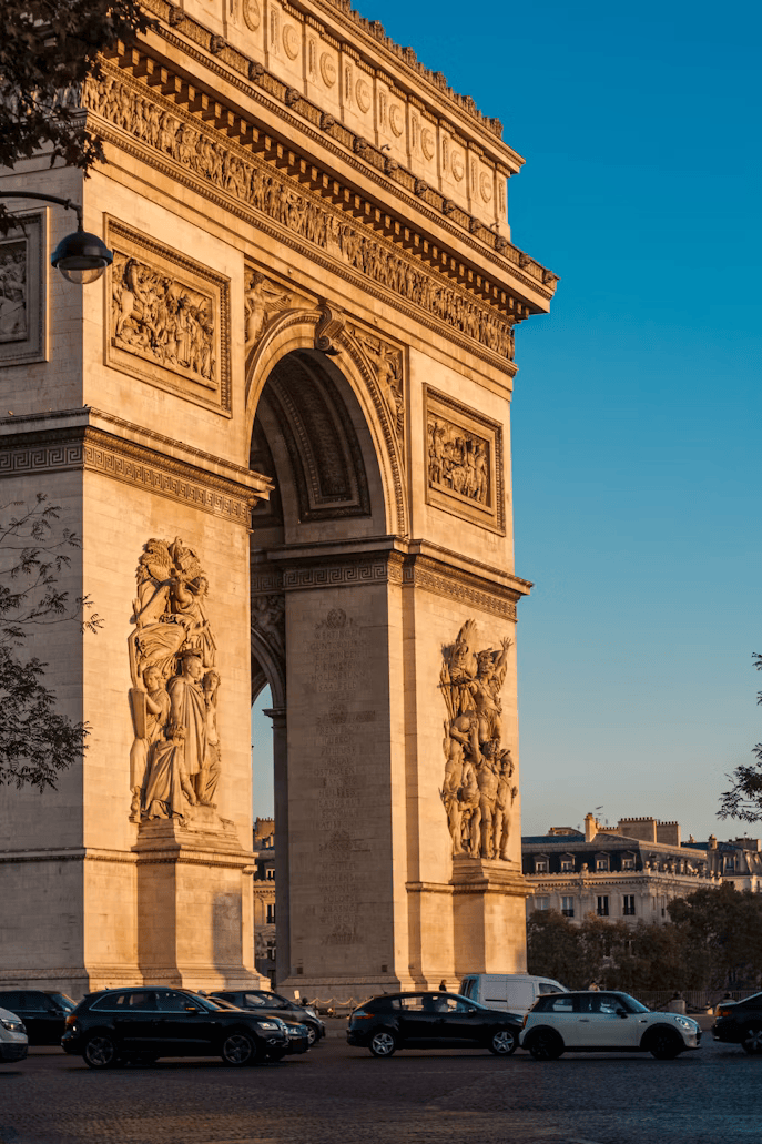 Paris — Private City Tour by Car